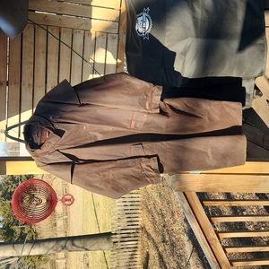 Australian outback trading company "low rider" duster